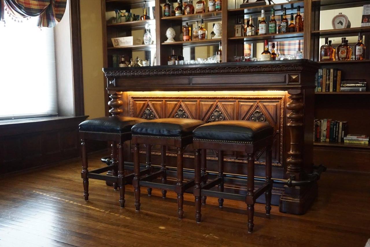 Louisville Bourbon Inn Kültér fotó